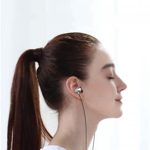 3.5mm Jack Wired Earphones with Mic Volume Control Metal In-Ear Headphones