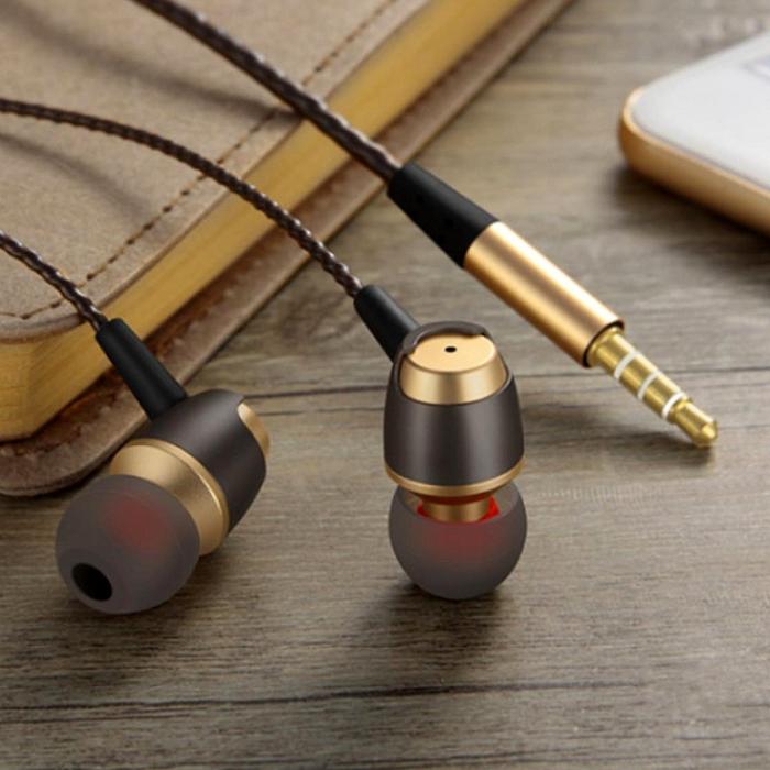 Eco-friendly TPE Cable Volume Control In-ear Headsets Metal Earbuds Bass Wired Headphones